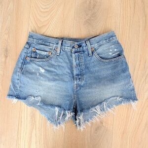 Levi’s Classic Blue Denim Shorts